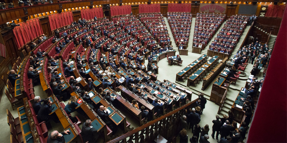 travailler dans la politique